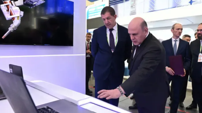 Мишустин оценил цифровую трансформацию промышленности на ЦИПР-2026