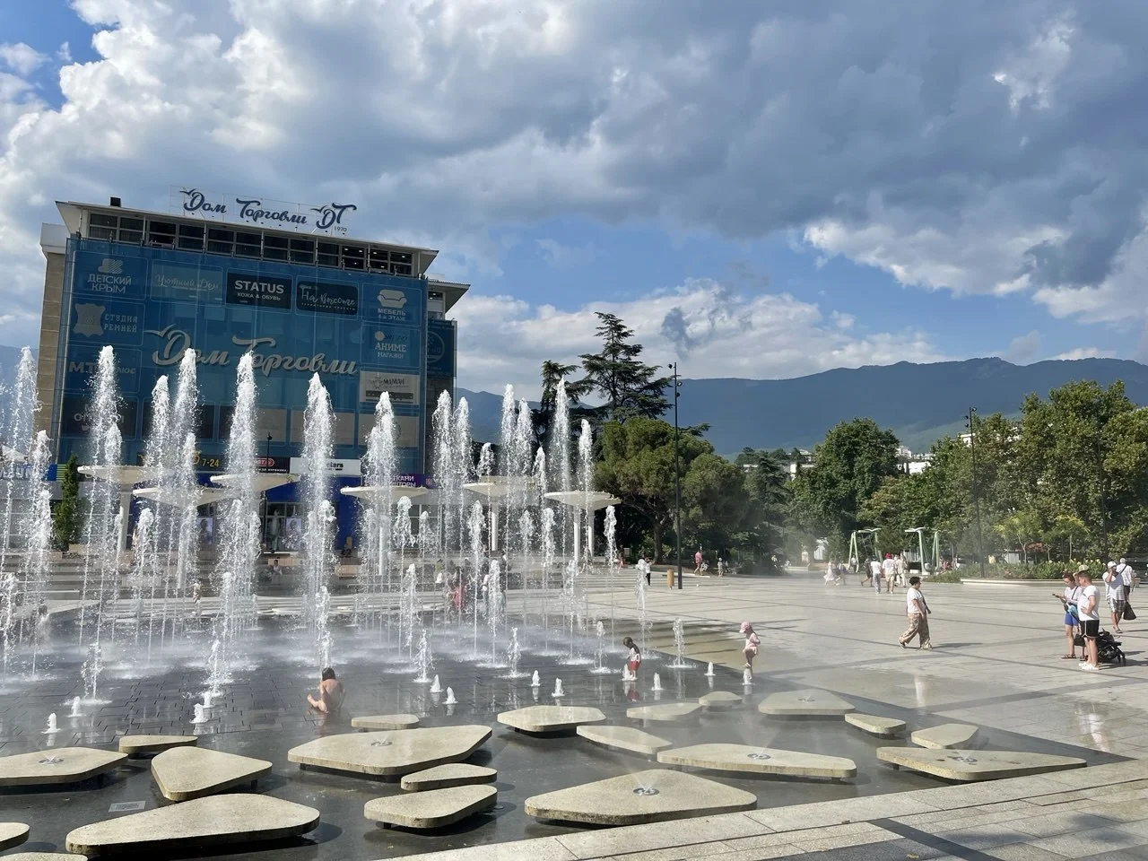 В Крыму и Севастополе введут региональный режим ЧС